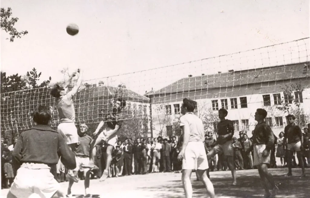 origen del voleibol